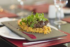 Wyndham Concepcion Pettra