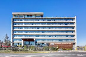 Wyndham Concepcion Pettra