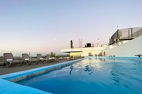 Wyndham Concepcion Pettra