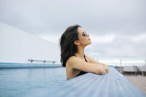 Wyndham Concepcion Pettra