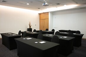 Wyndham Concepcion Pettra