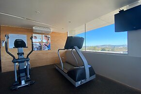 Wyndham Concepcion Pettra