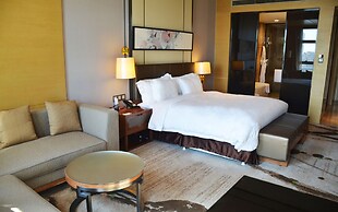 Crowne Plaza Tianjin Meijiangnan by IHG