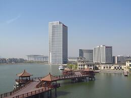Crowne Plaza Tianjin Meijiangnan by IHG