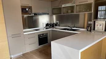 Crowne Plaza Tianjin Meijiangnan by IHG