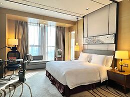 Crowne Plaza Tianjin Meijiangnan by IHG