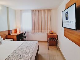 Alameda Vitória Hotel