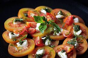 The Stones - Legian, Bali - Marriott Autograph Collection Hotel