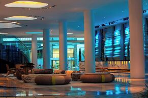 The Stones - Legian, Bali - Marriott Autograph Collection Hotel