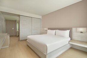 The Stones - Legian, Bali - Marriott Autograph Collection Hotel