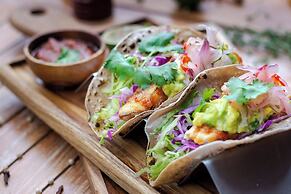 The Stones - Legian, Bali - Marriott Autograph Collection Hotel