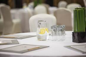 The Stones - Legian, Bali - Marriott Autograph Collection Hotel