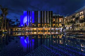 The Stones - Legian, Bali - Marriott Autograph Collection Hotel