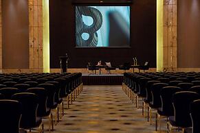 Renaissance Shanghai Caohejing Hotel