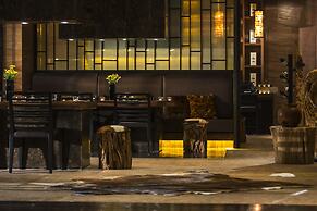 Renaissance Shanghai Caohejing Hotel