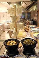 Renaissance Shanghai Caohejing Hotel