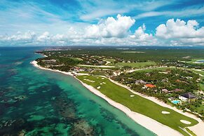 Four Points by Sheraton Puntacana Village