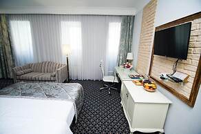 Kazzhol Hotel Astana