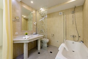 Kazzhol Hotel Astana