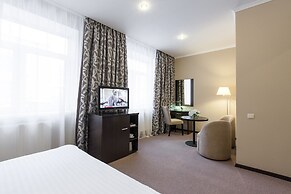 Bontiak Hotel