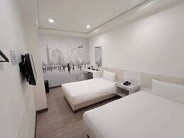 Giant Rich King Plaza Hotel