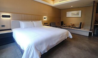 The Great Roots Forestry SPA Resort