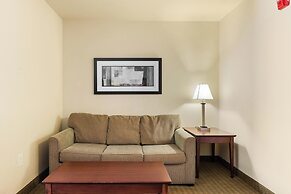 Cobblestone Hotel & Suites - Knoxville