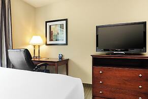 Cobblestone Hotel & Suites - Knoxville