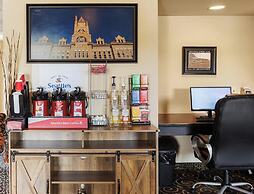 Cobblestone Hotel & Suites - Knoxville