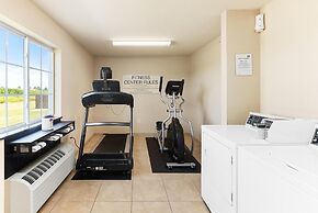Cobblestone Hotel & Suites - Knoxville