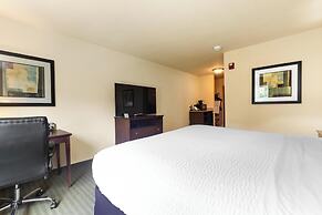 Cobblestone Hotel & Suites - Knoxville