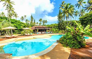 Oure Lodge Beach Resort