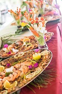 Oure Lodge Beach Resort