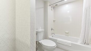 Holiday Inn Express Hotel & Suites Waterloo - St Jacobs by IHG