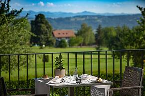 Small Luxury Hotel Wellnesshotel Golfpanorama