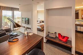 Small Luxury Hotel Wellnesshotel Golfpanorama