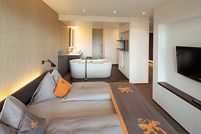 Small Luxury Hotel Wellnesshotel Golfpanorama
