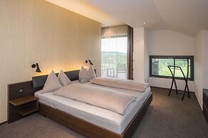 Small Luxury Hotel Wellnesshotel Golfpanorama
