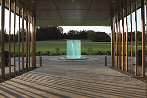 Small Luxury Hotel Wellnesshotel Golfpanorama