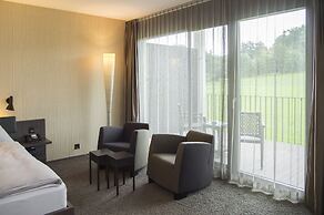 Small Luxury Hotel Wellnesshotel Golfpanorama