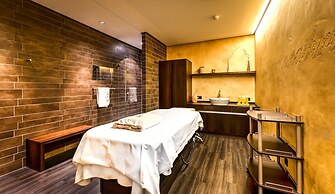 Small Luxury Hotel Wellnesshotel Golfpanorama