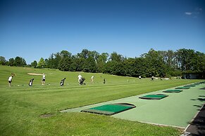 Small Luxury Hotel Wellnesshotel Golfpanorama