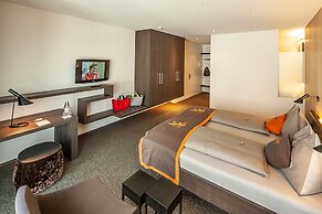 Small Luxury Hotel Wellnesshotel Golfpanorama