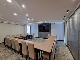 Regency Hotel