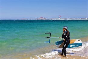 Studios Vrettos Beachfront Hotel