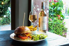 Grand Hotel Downtown