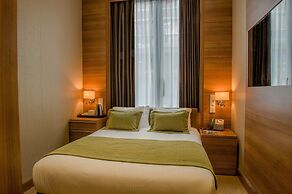 Grand Hotel Downtown