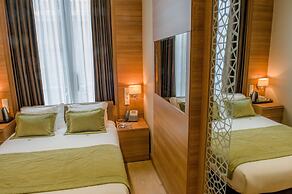 Grand Hotel Downtown