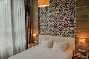 Grand Hotel Downtown