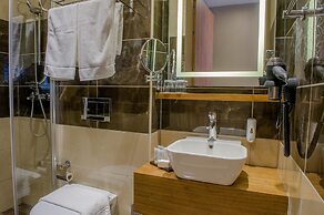 Grand Hotel Downtown